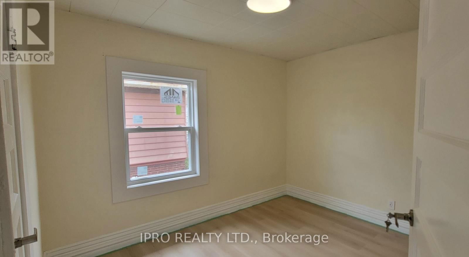 4869 SECOND AVENUE Image 8