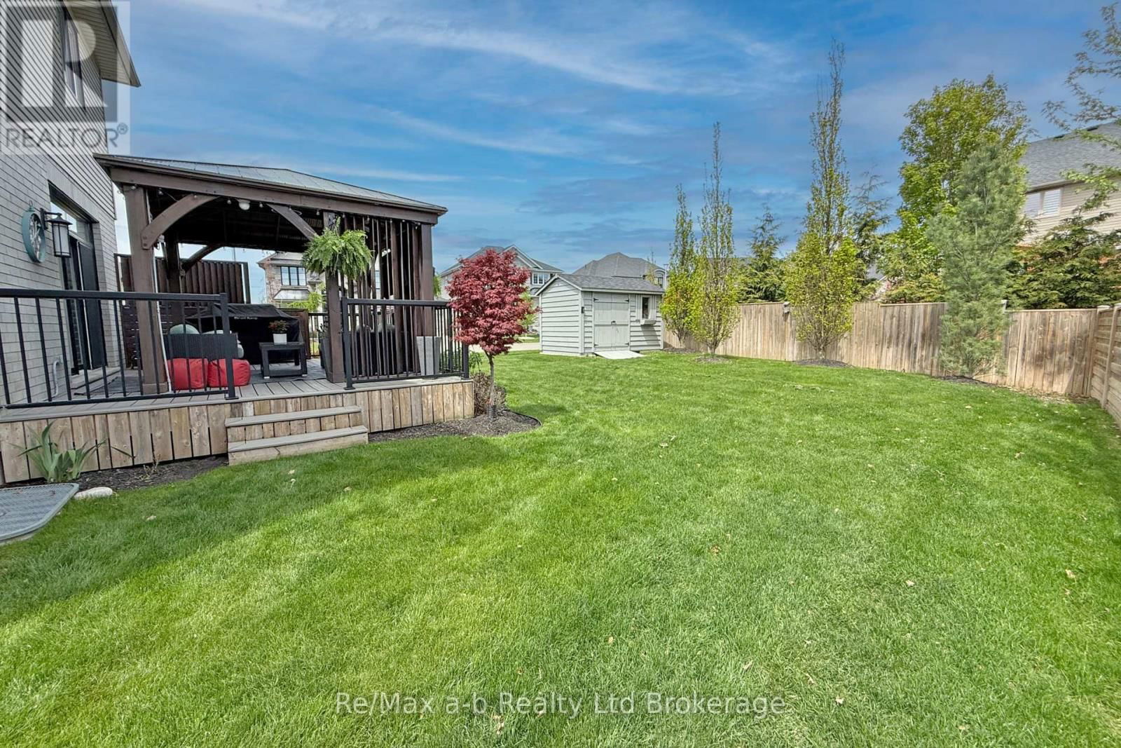 1236 ALBERNI ROAD Image 45