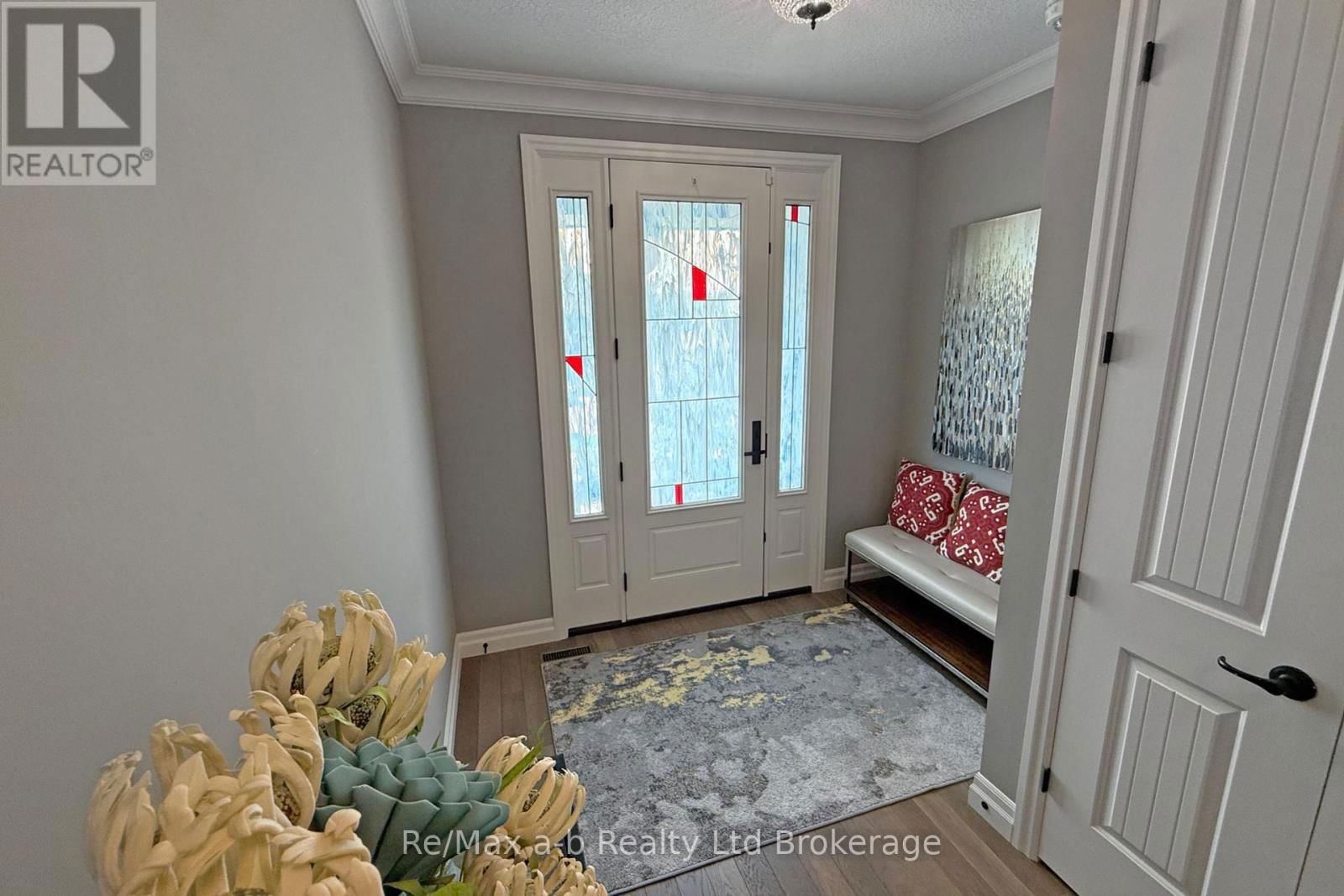 1236 ALBERNI ROAD Image 7