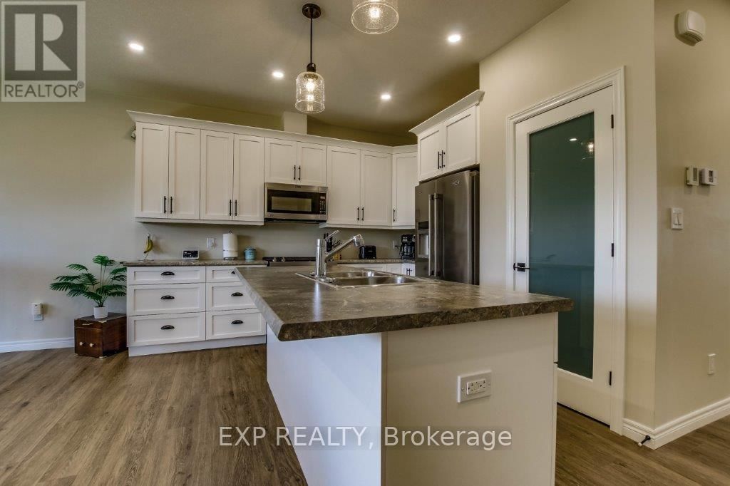 16 PINTAIL LANE Image 10