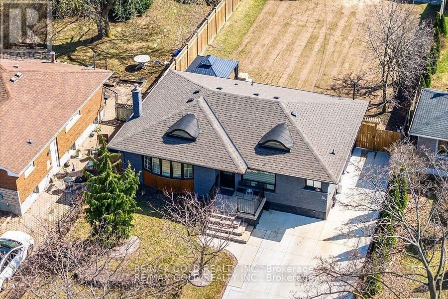 26 HILLGARDEN ROAD Image 1