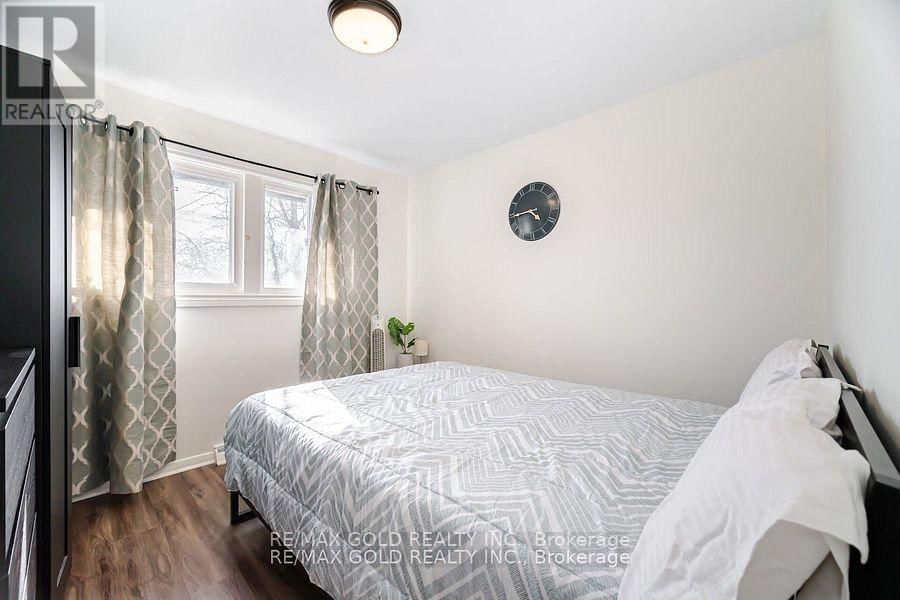26 HILLGARDEN ROAD Image 26