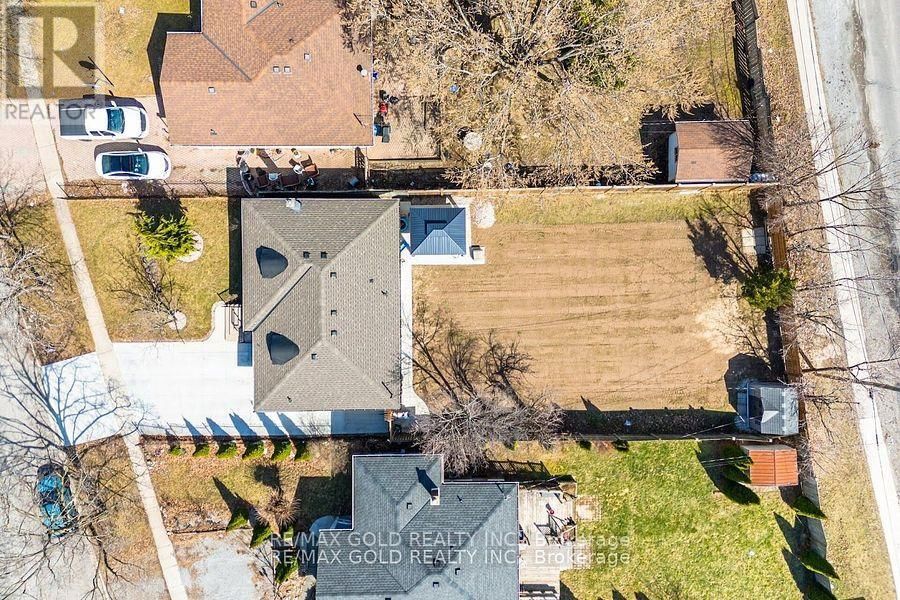 26 HILLGARDEN ROAD Image 5