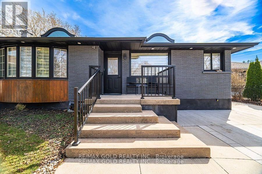 26 HILLGARDEN ROAD Image 7