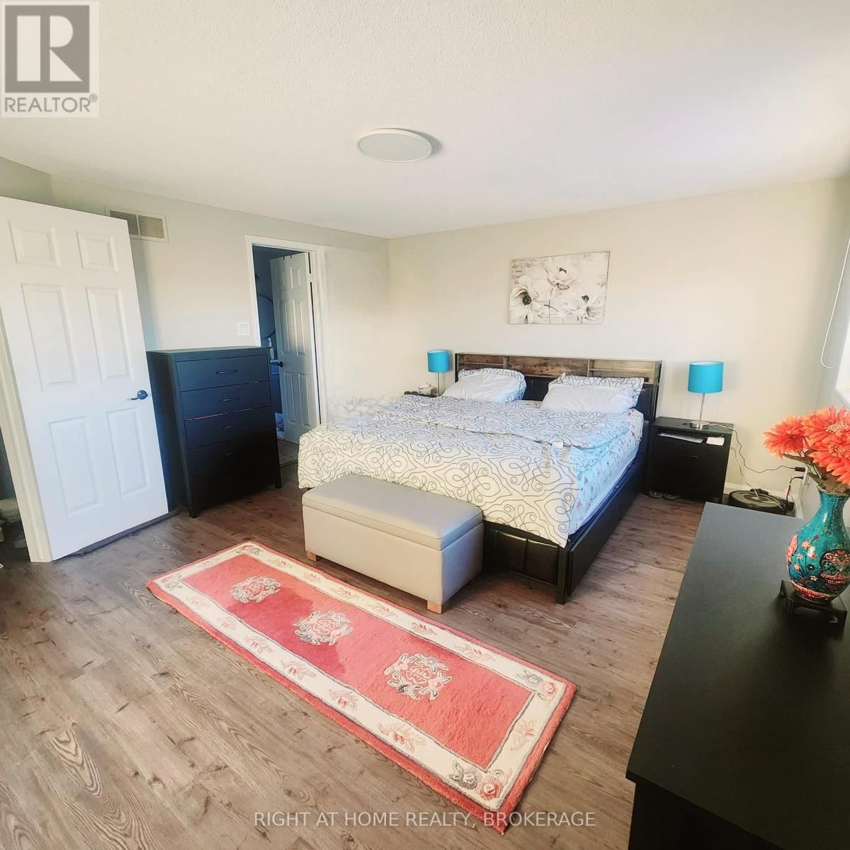 2 DESANTIS COURT Image 31