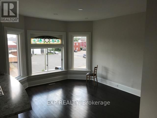 14 WILLIAM STREET WEST Image 12
