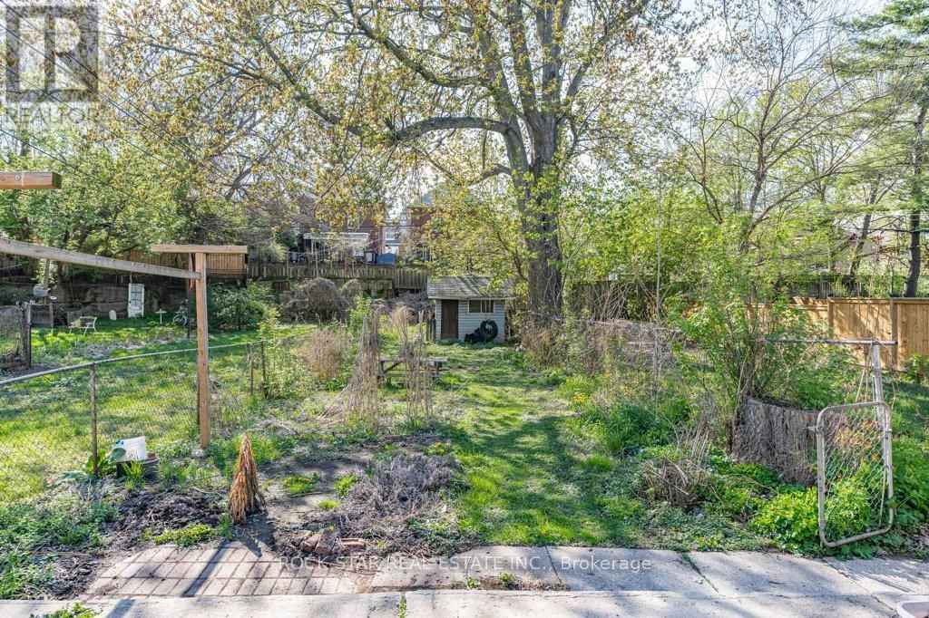 58 ERIE AVENUE Image 45