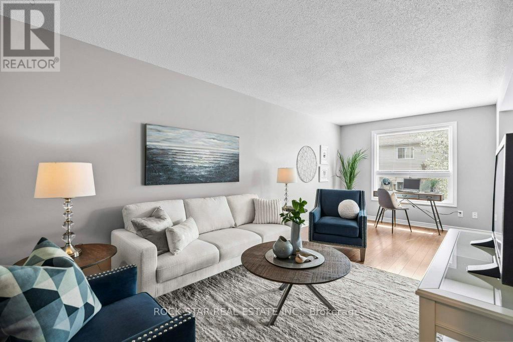 28 VENNIO LANE Image 24