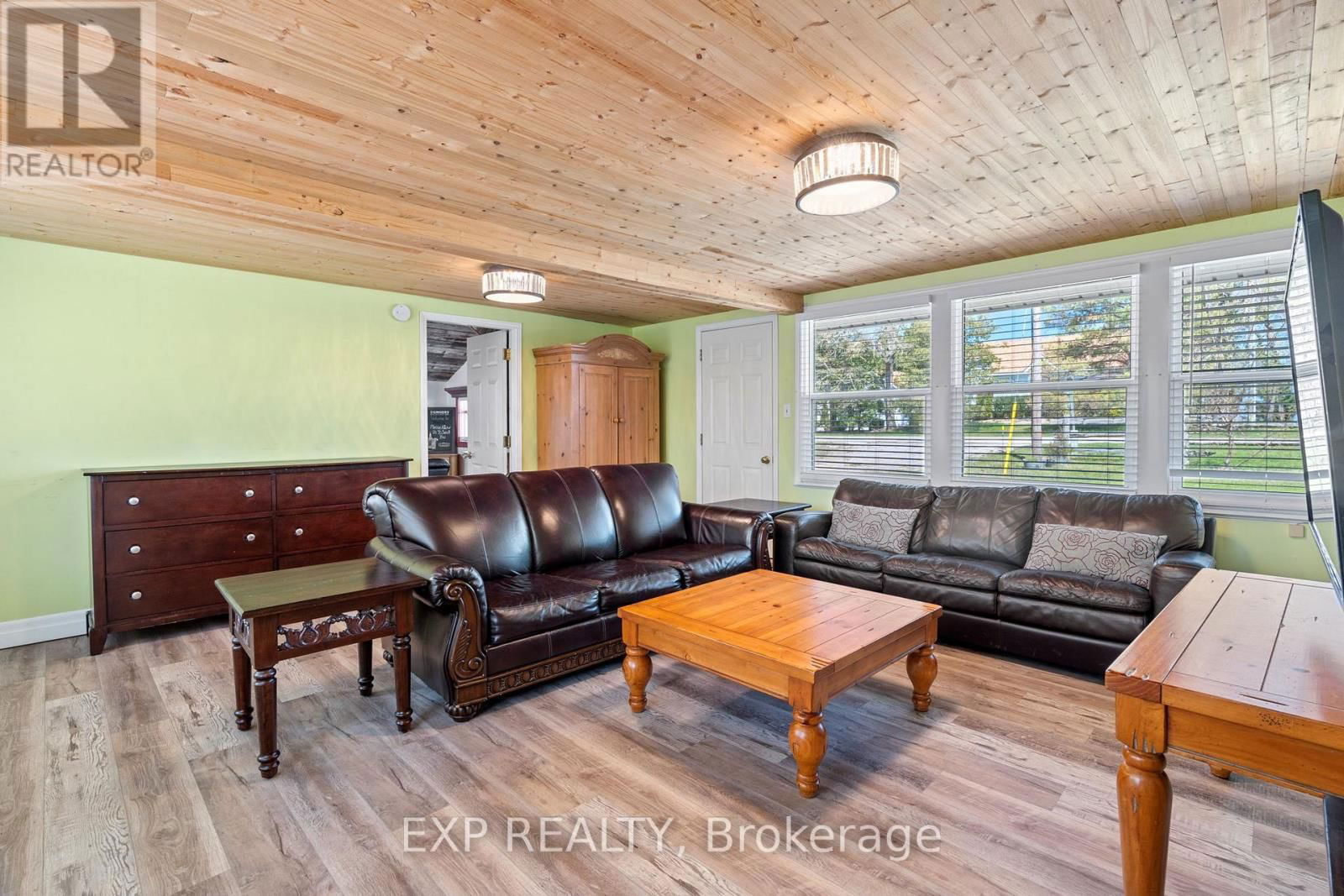 7495 DUNE DRIVE Image 17