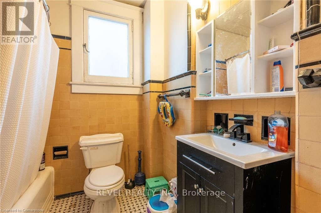93 BARNESDALE BOULEVARD Image 13