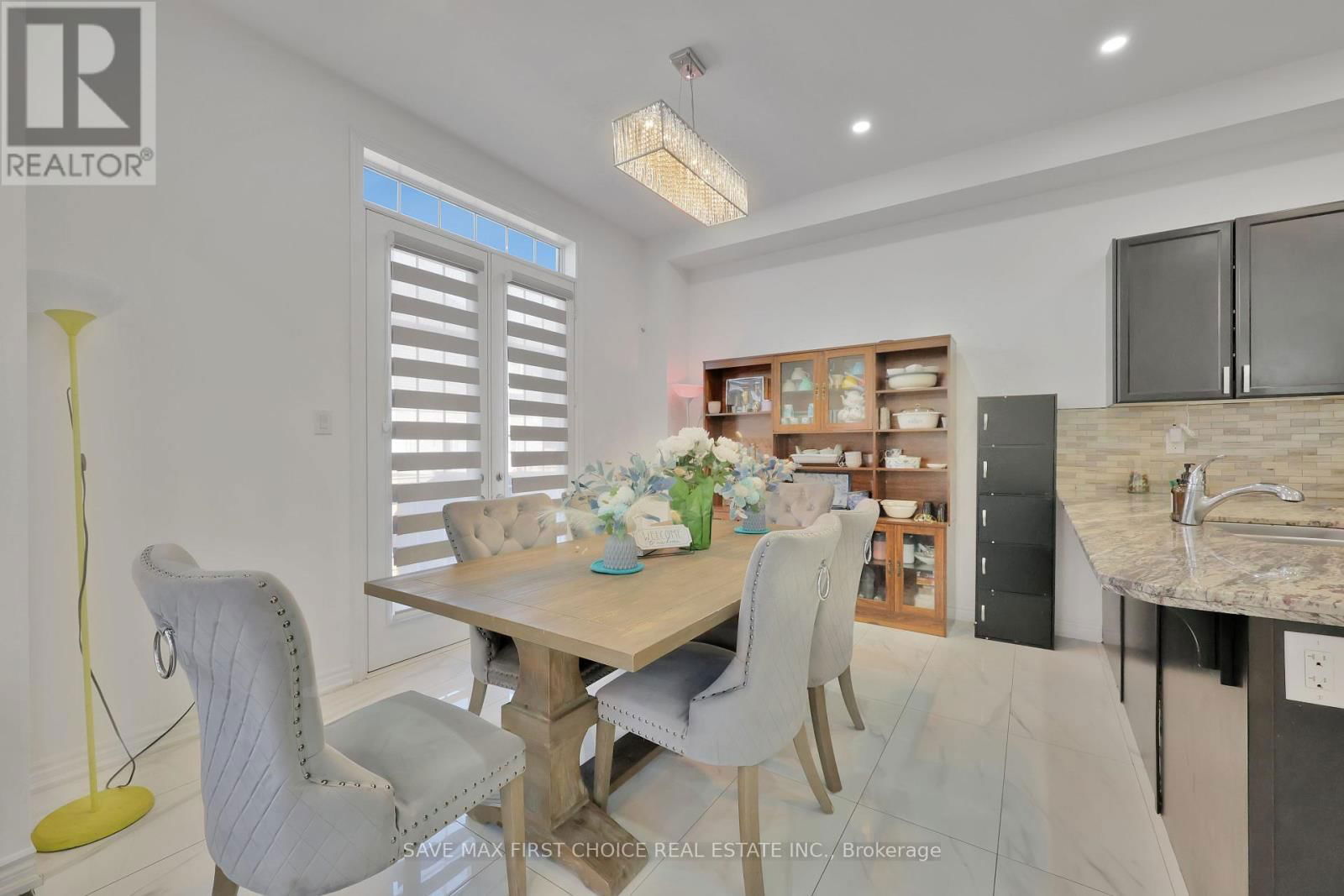 1 ROWLEY STREET Image 12