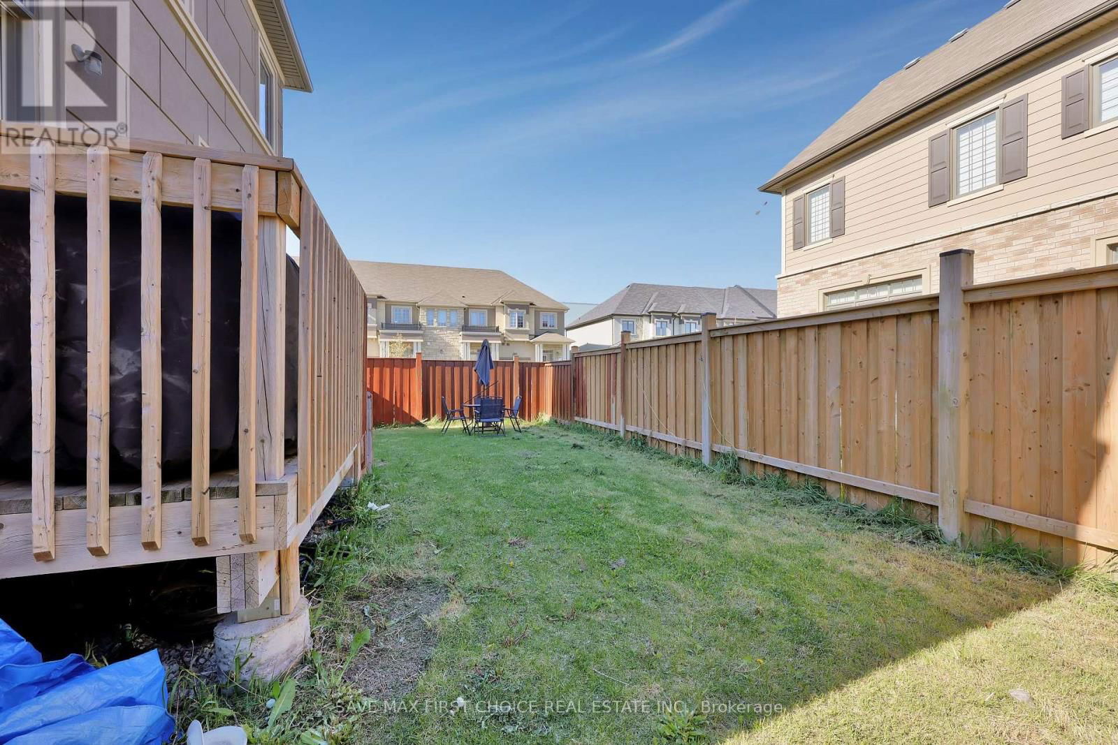1 ROWLEY STREET Image 44