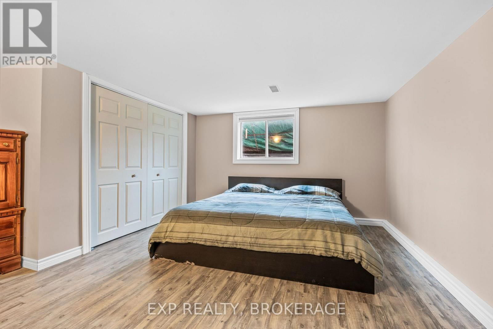 103 WILLOWBANK ROAD EAST Image 26
