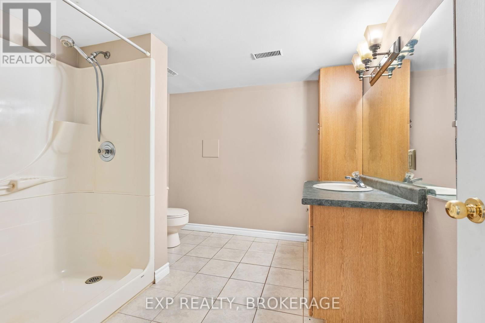 103 WILLOWBANK ROAD EAST Image 28