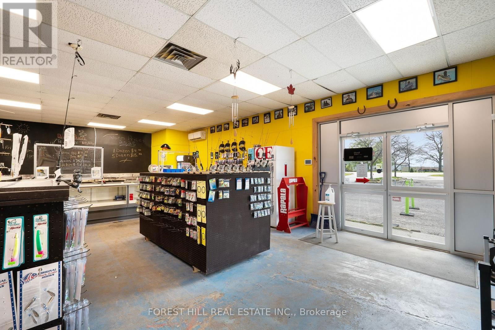 2024 DUFFERIN AVENUE Image 10