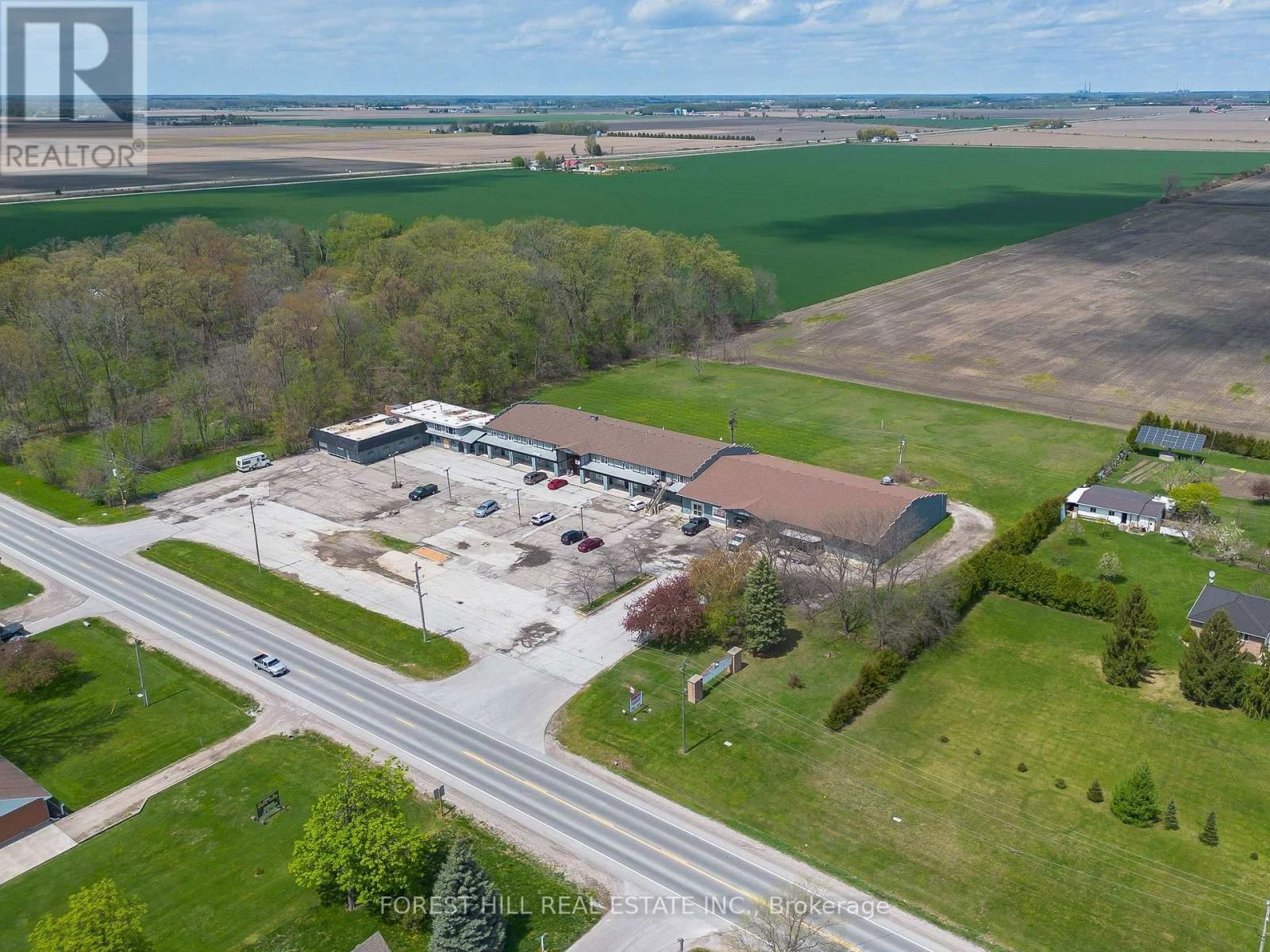 2024 DUFFERIN AVENUE Image 2