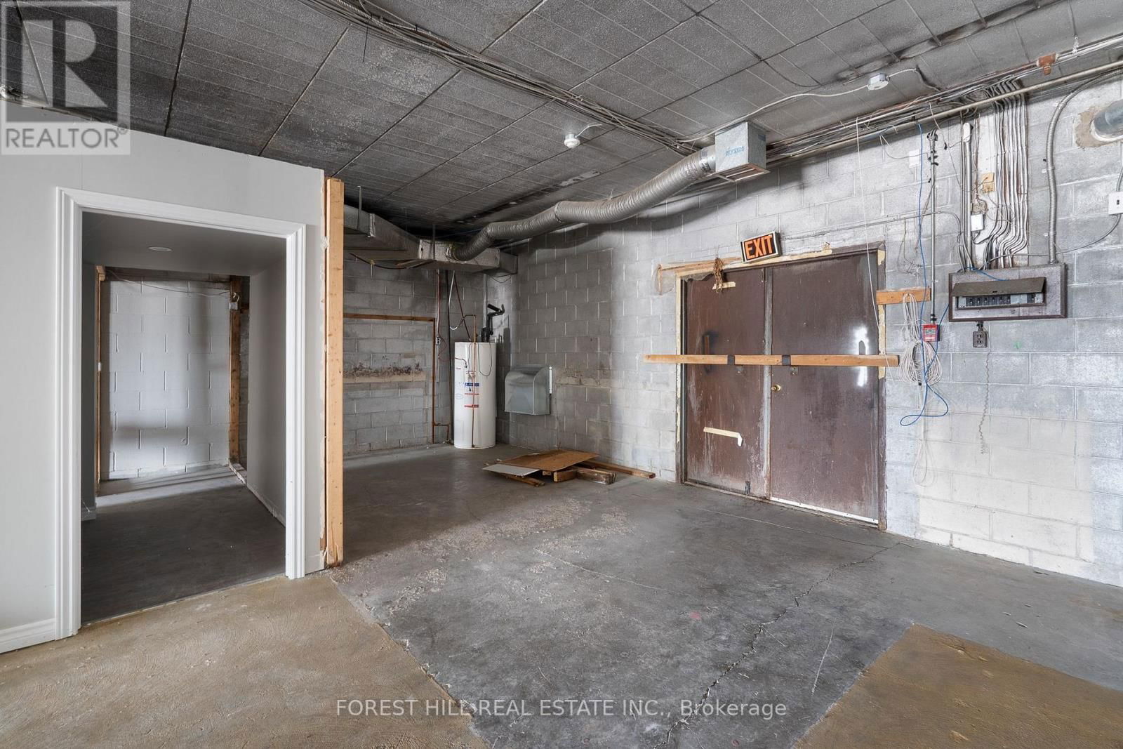 2024 DUFFERIN AVENUE Image 22