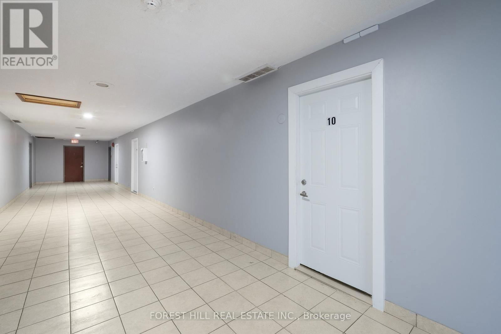 2024 DUFFERIN AVENUE Image 46