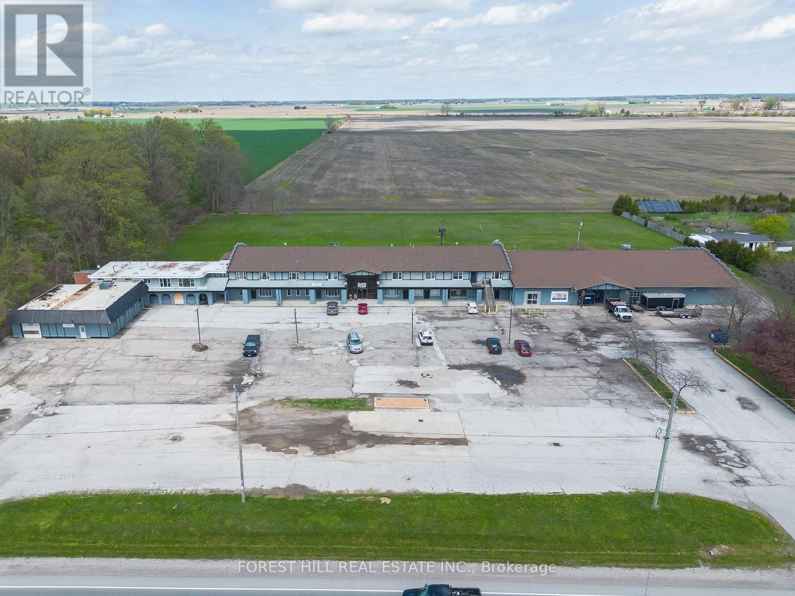 2024 DUFFERIN AVENUE Image 6