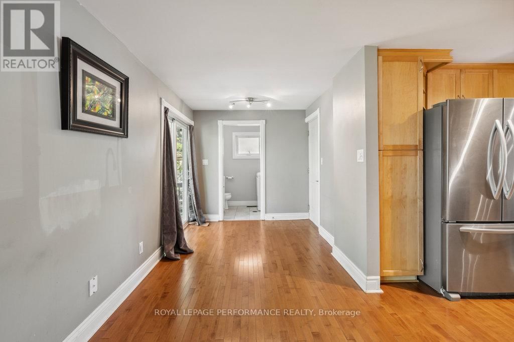 2045 DEERHURST COURT Image 14