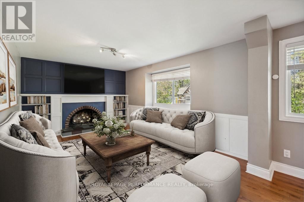 2045 DEERHURST COURT Image 18