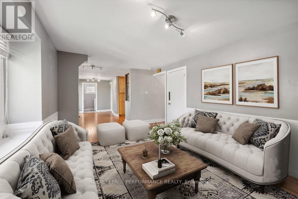 2045 DEERHURST COURT Image 20