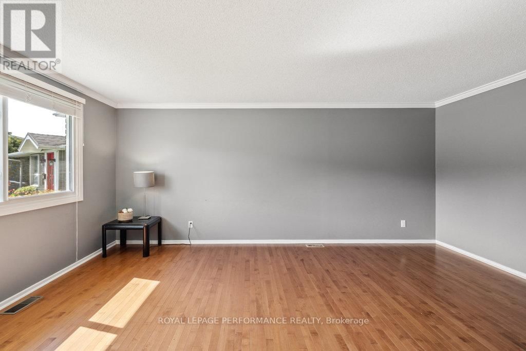 2045 DEERHURST COURT Image 26