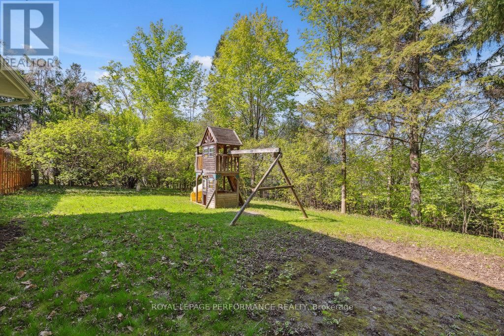 2045 DEERHURST COURT Image 45