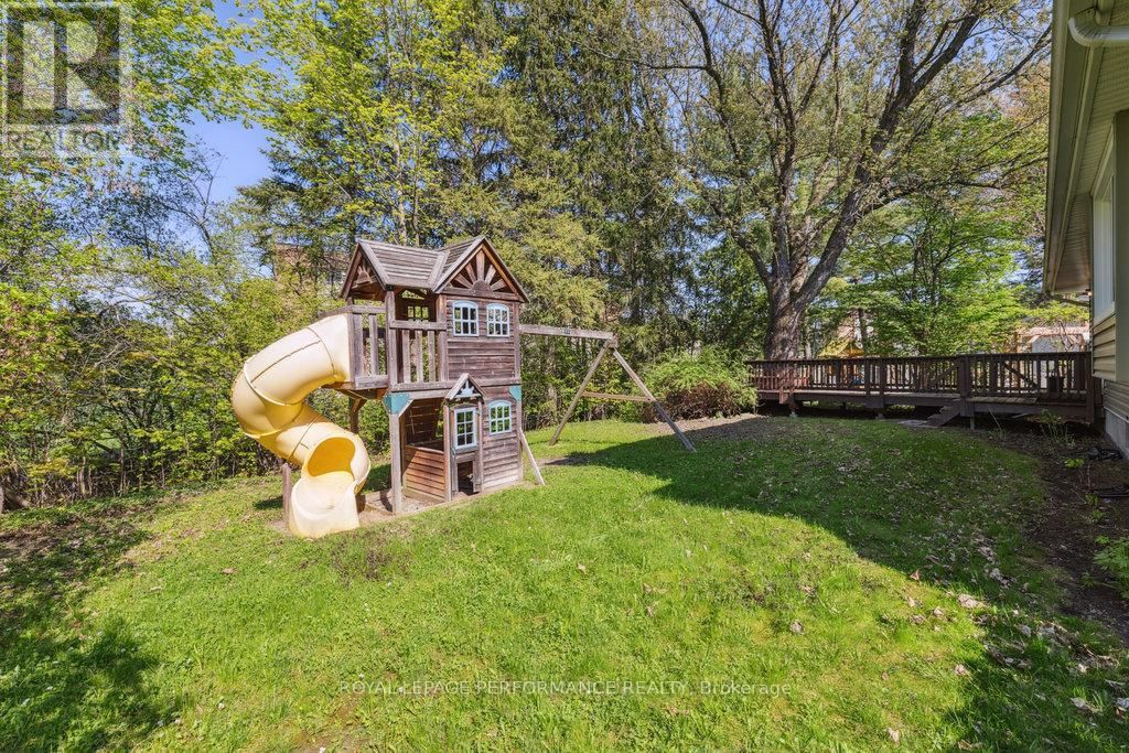 2045 DEERHURST COURT Image 46
