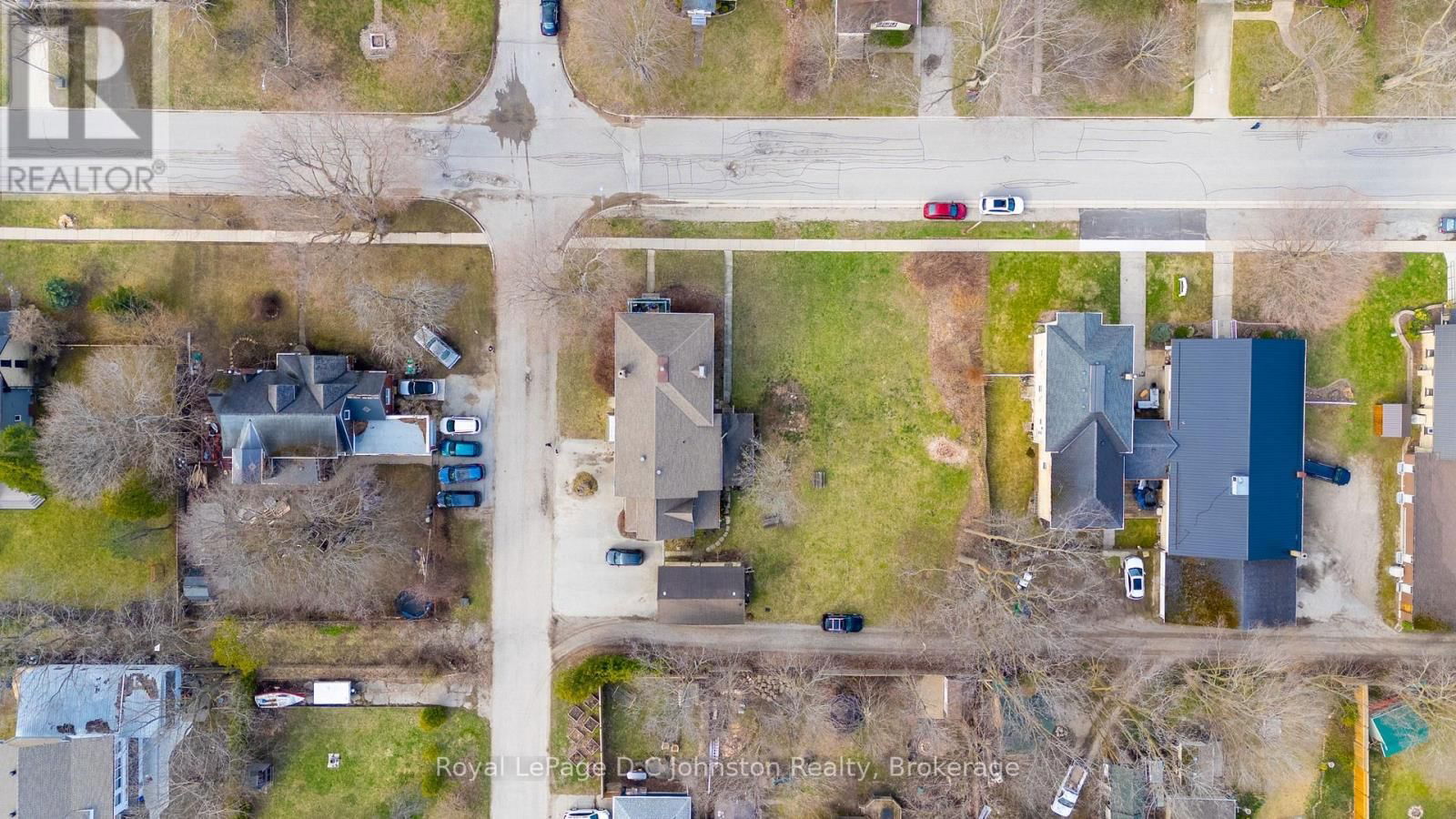 490 MILL STREET Image 6