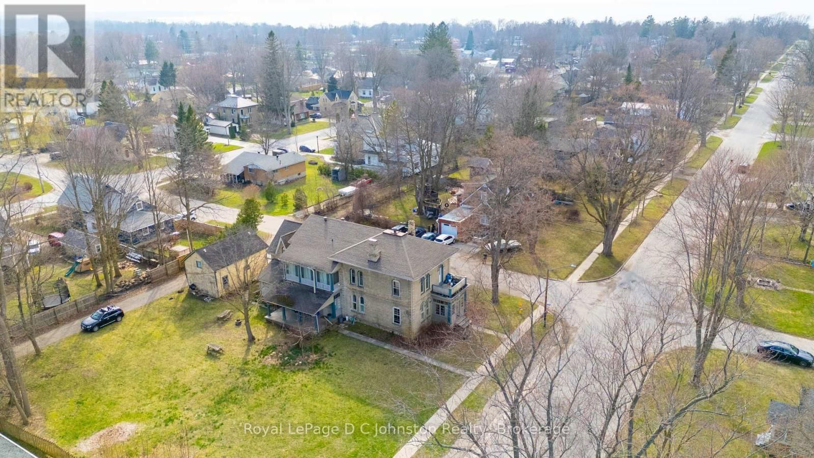 490 MILL STREET Image 7