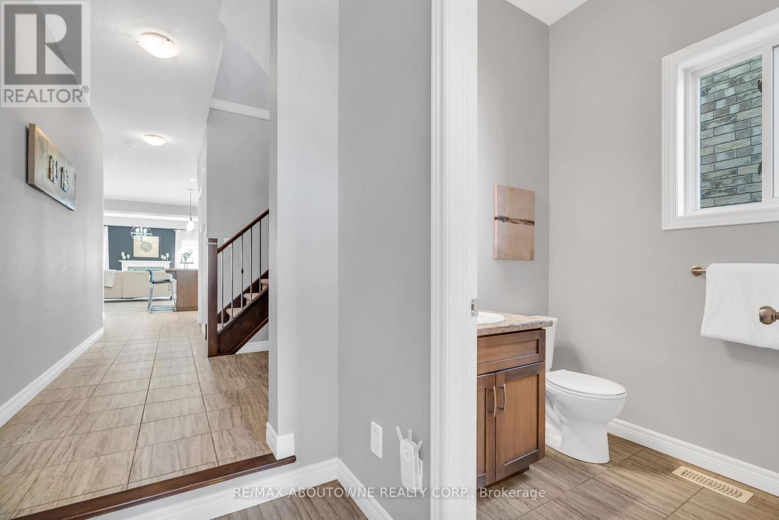 175 DALLAN DRIVE Image 4
