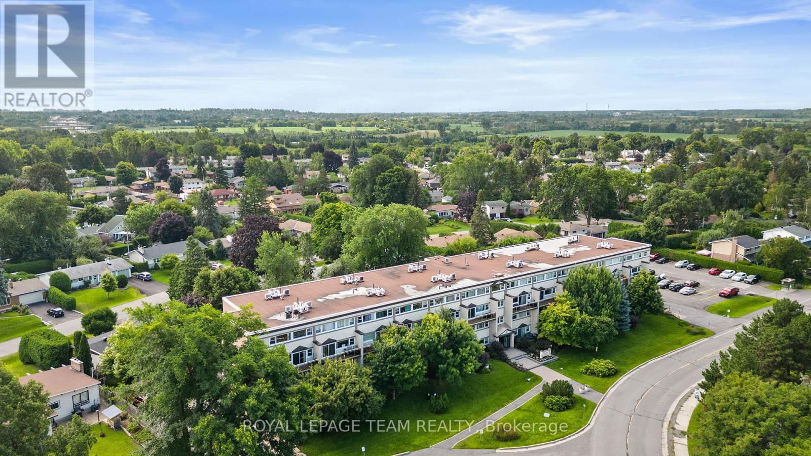 109 - 12 CORKSTOWN ROAD Image 30