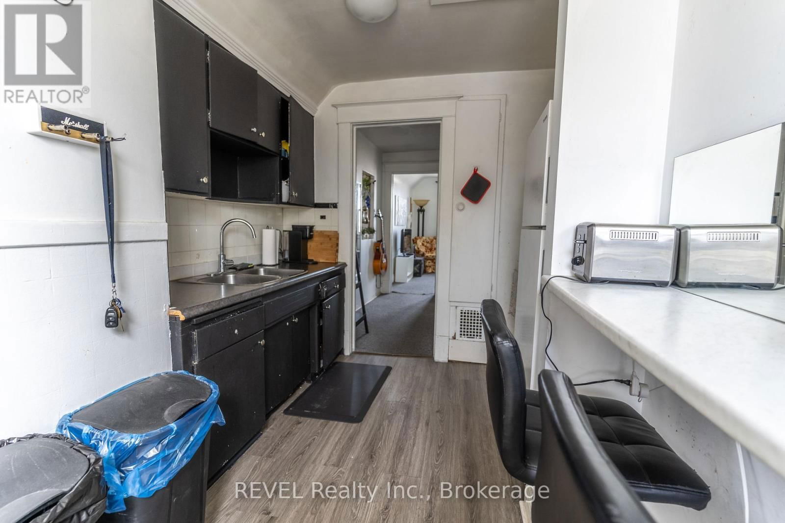 5685 TEMPERANCE AVENUE Image 13