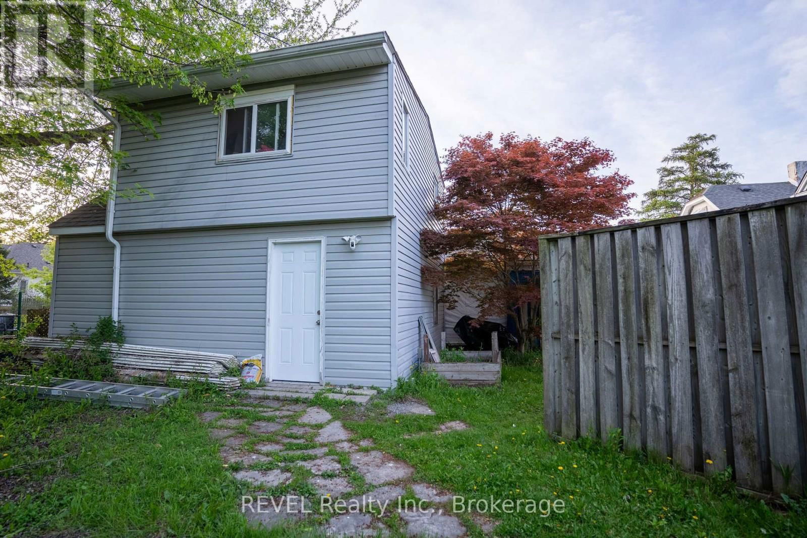5685 TEMPERANCE AVENUE Image 28