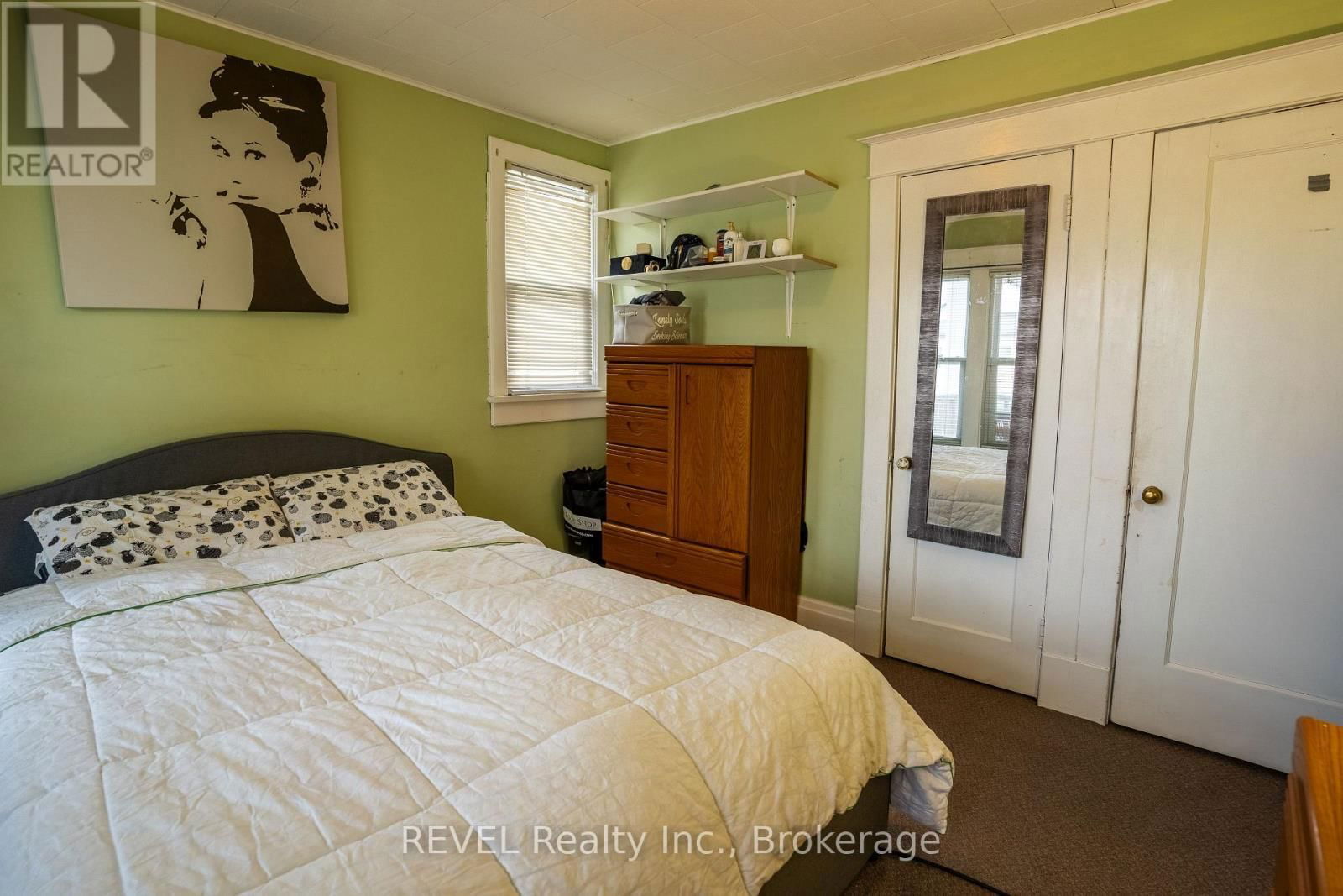 5685 TEMPERANCE AVENUE Image 9