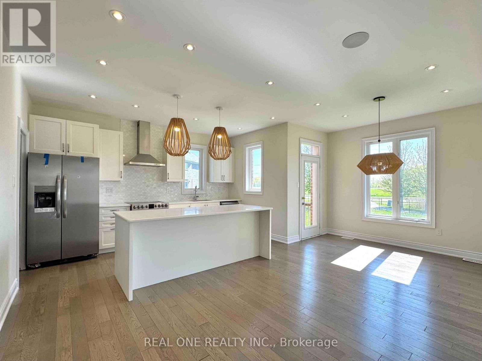 7570 GOLDENROD TRAIL Image 14