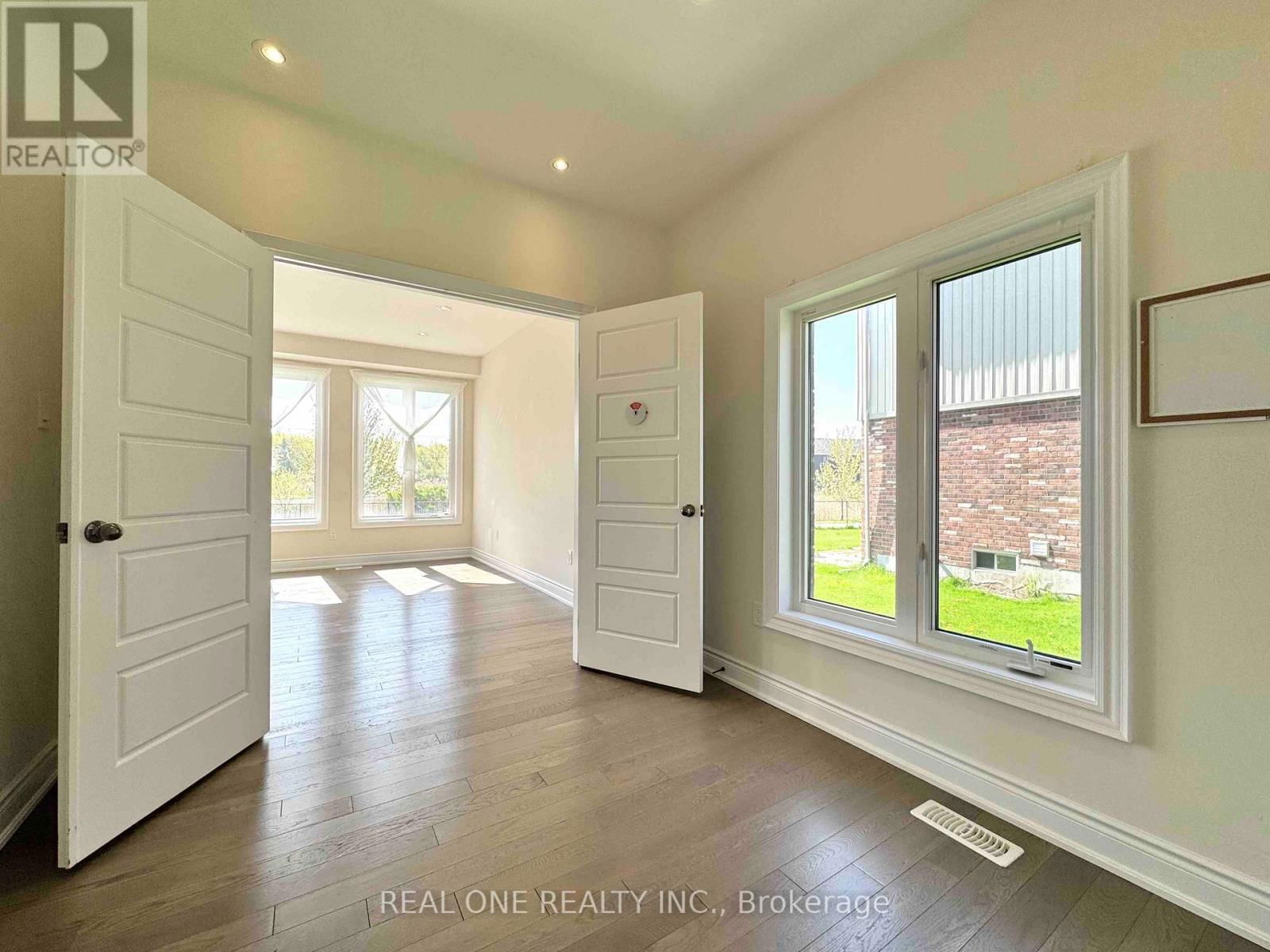 7570 GOLDENROD TRAIL Image 23