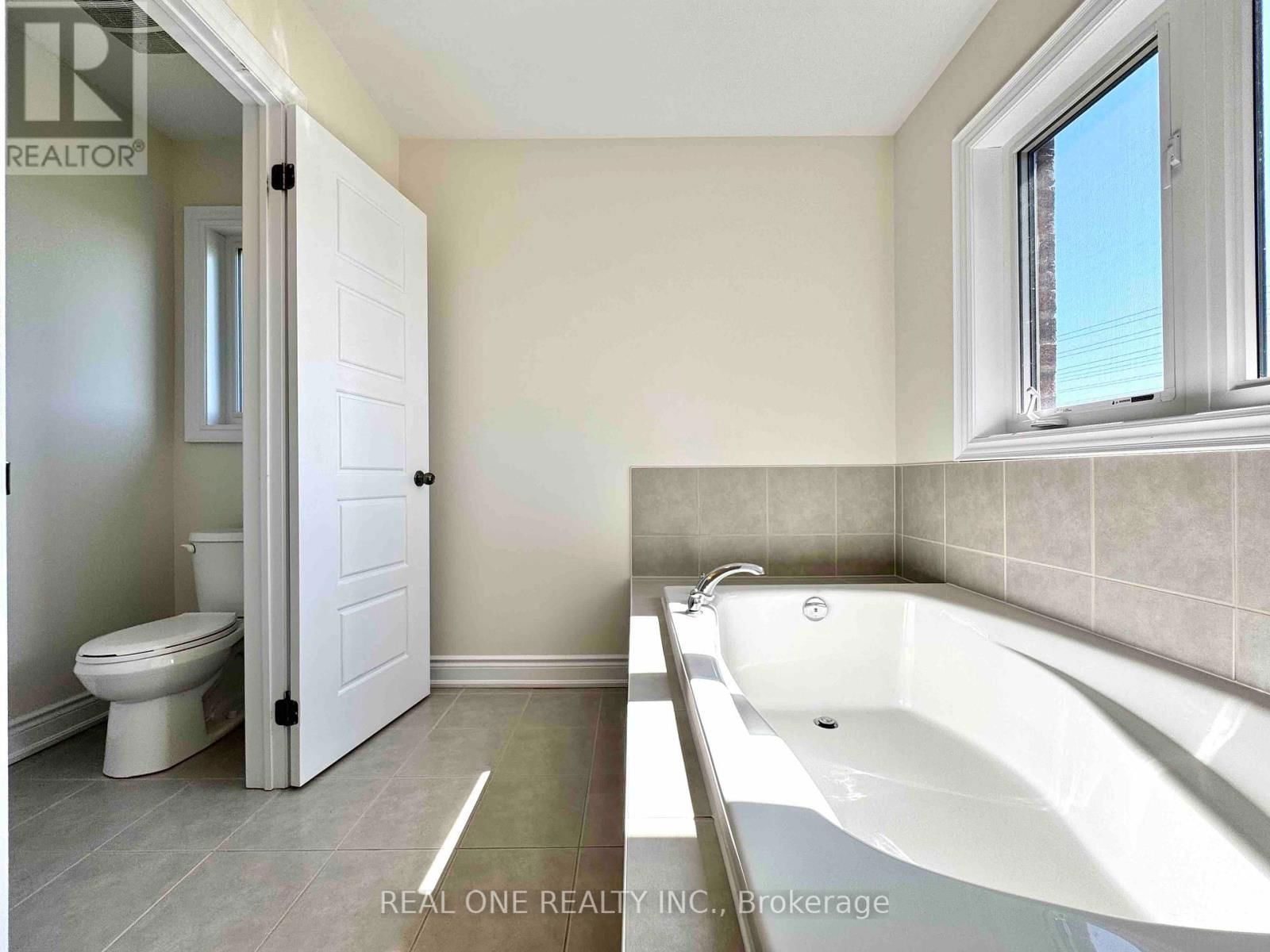 7570 GOLDENROD TRAIL Image 33