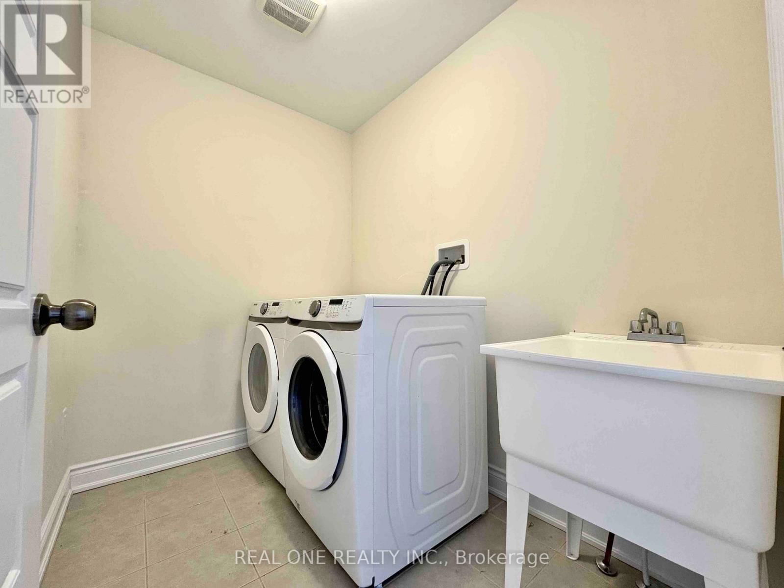 7570 GOLDENROD TRAIL Image 40