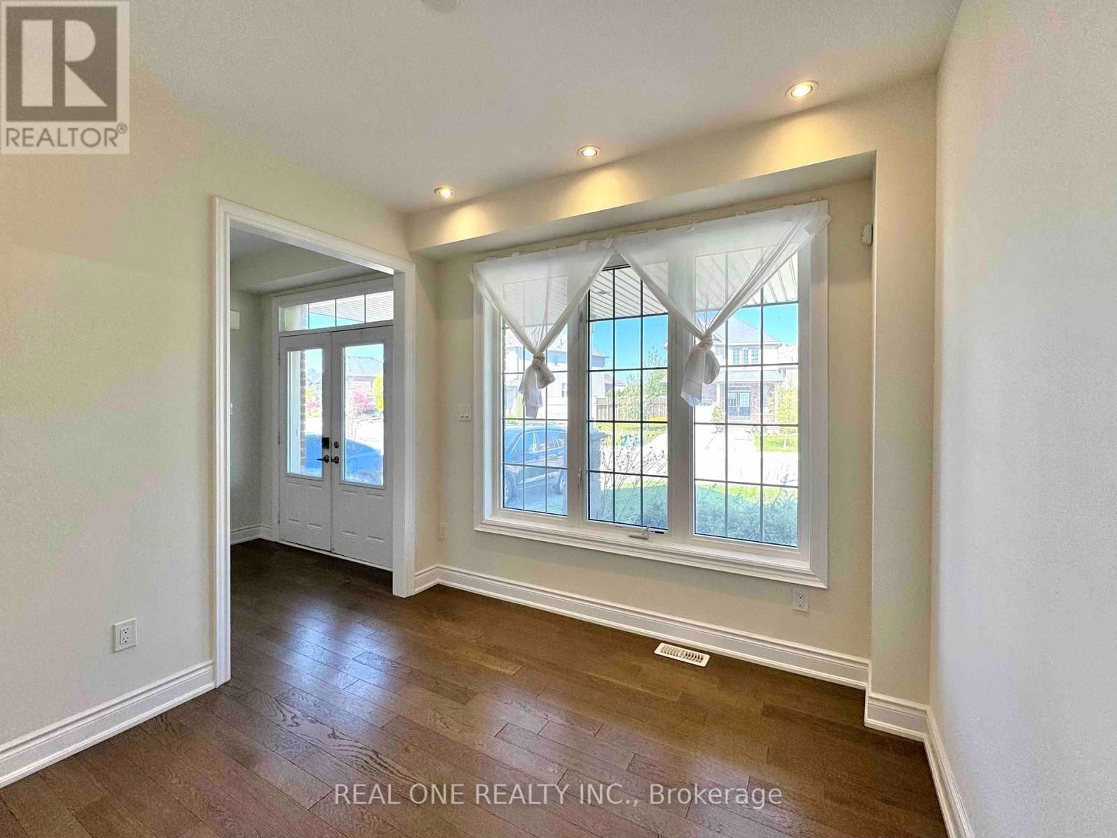 7570 GOLDENROD TRAIL Image 6