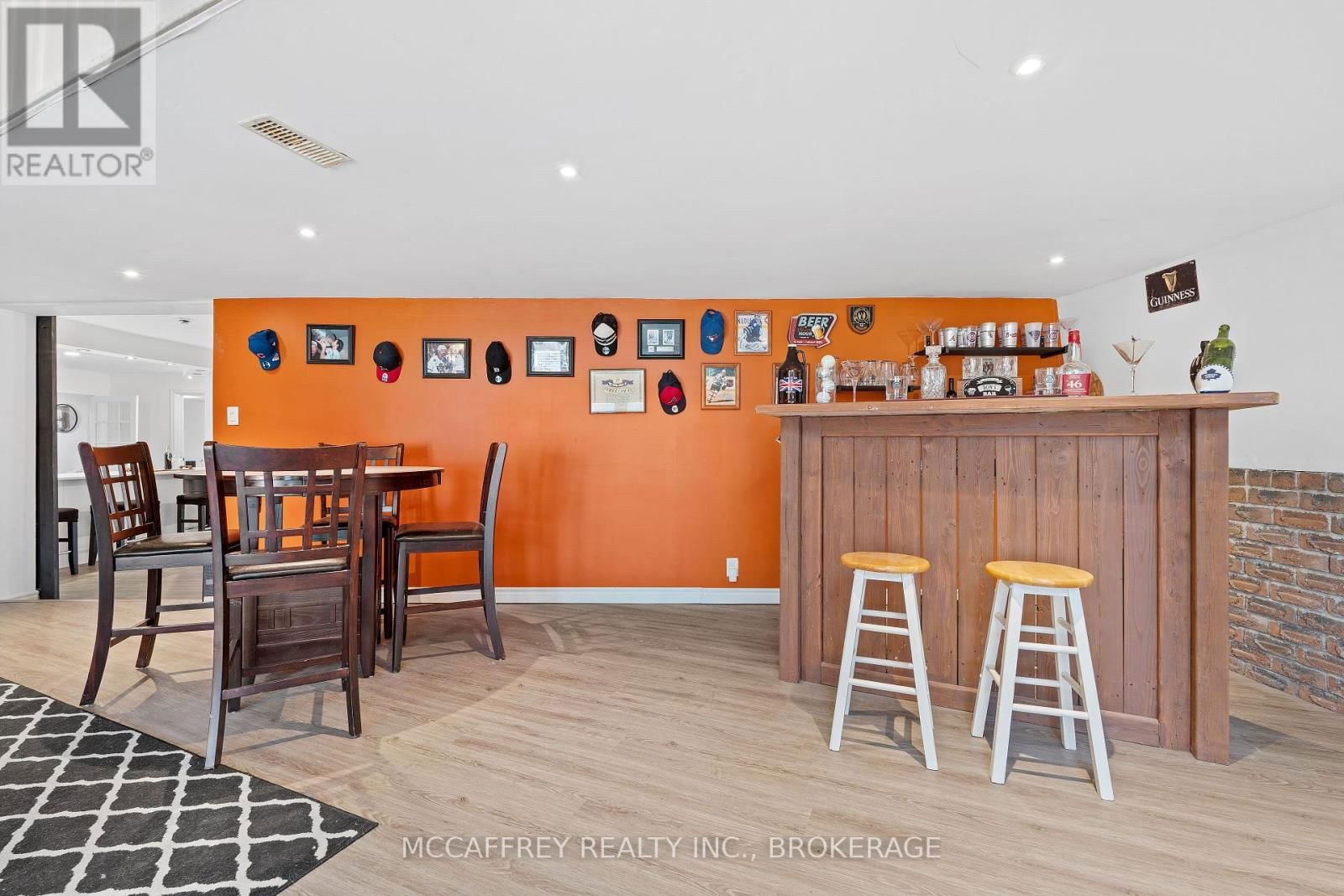 137 THOMAS STREET Image 21