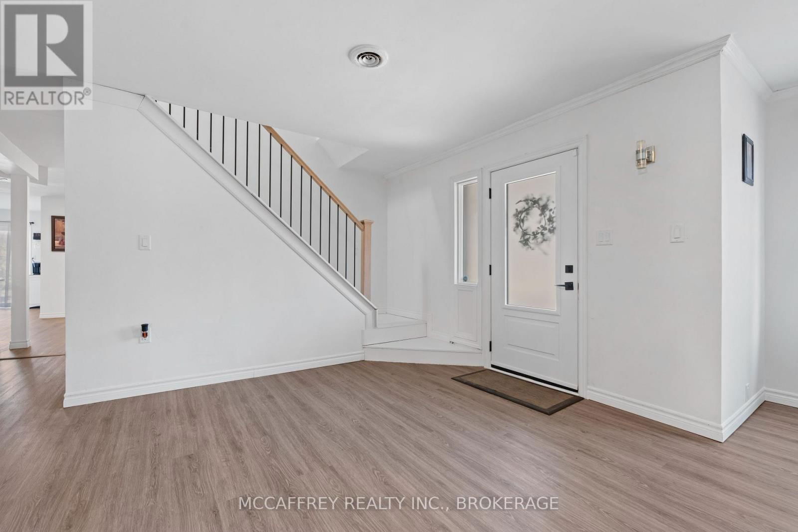 137 THOMAS STREET Image 3
