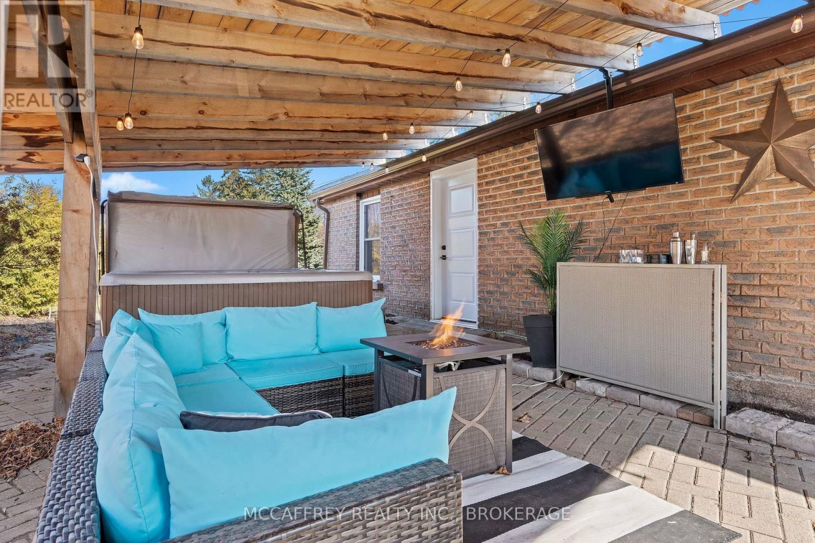 137 THOMAS STREET Image 45