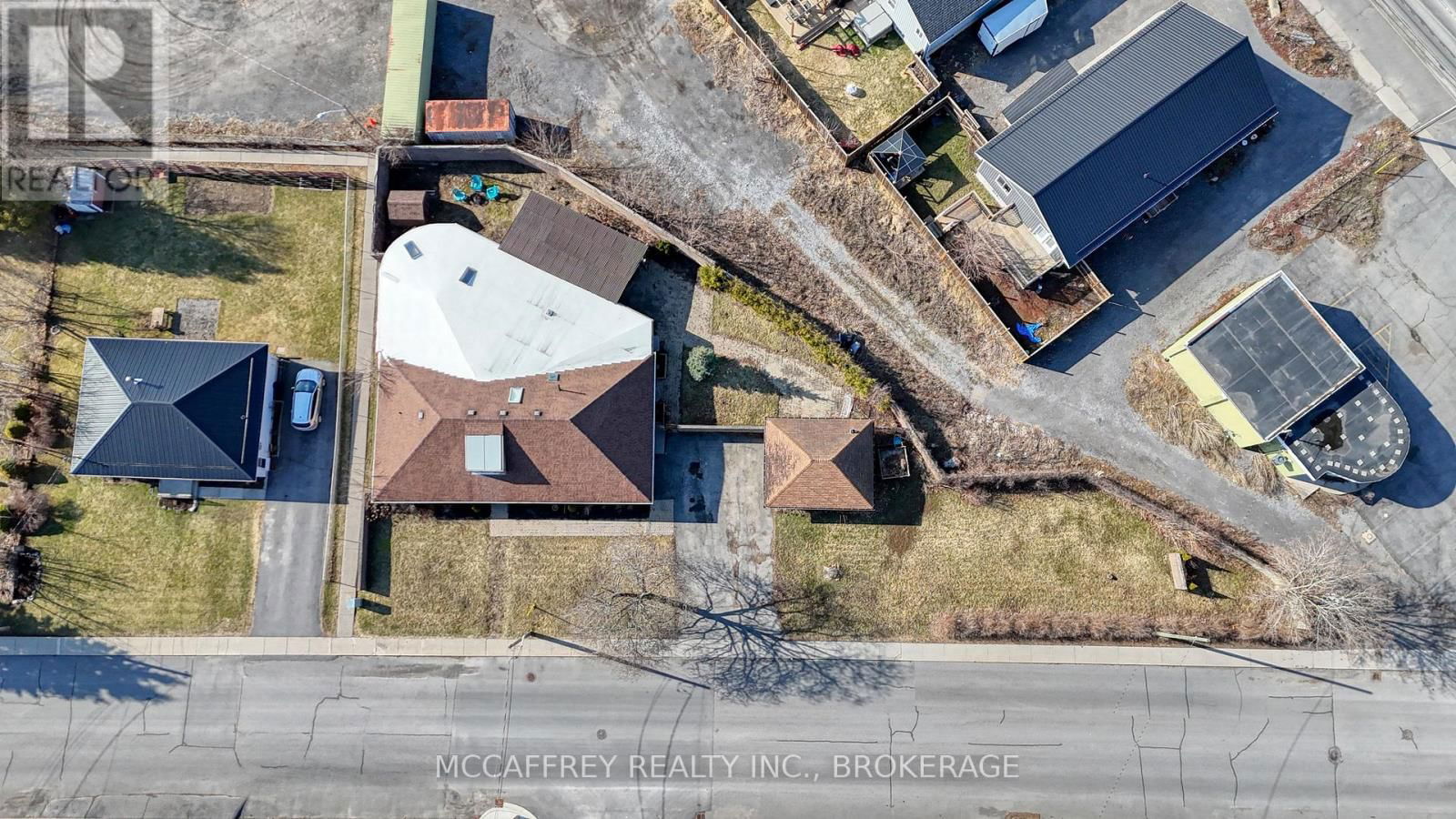 137 THOMAS STREET Image 48
