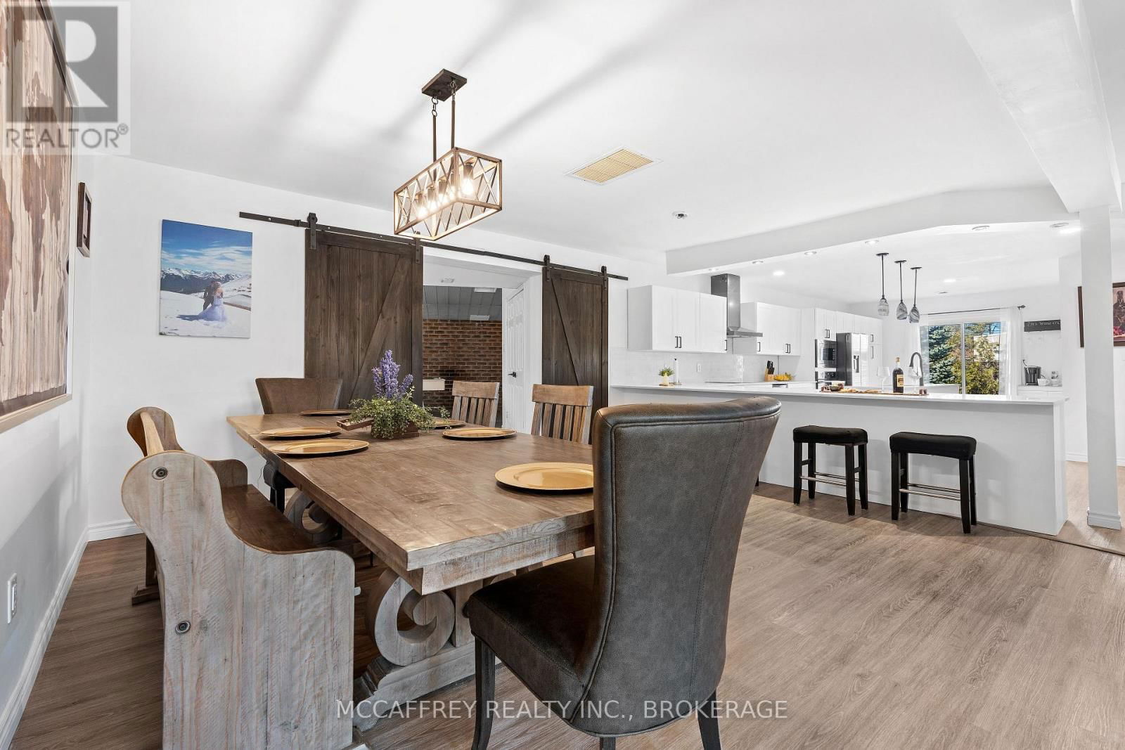 137 THOMAS STREET Image 6
