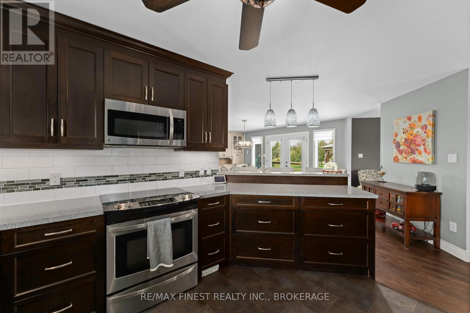721 CHURCH ROAD Image 11