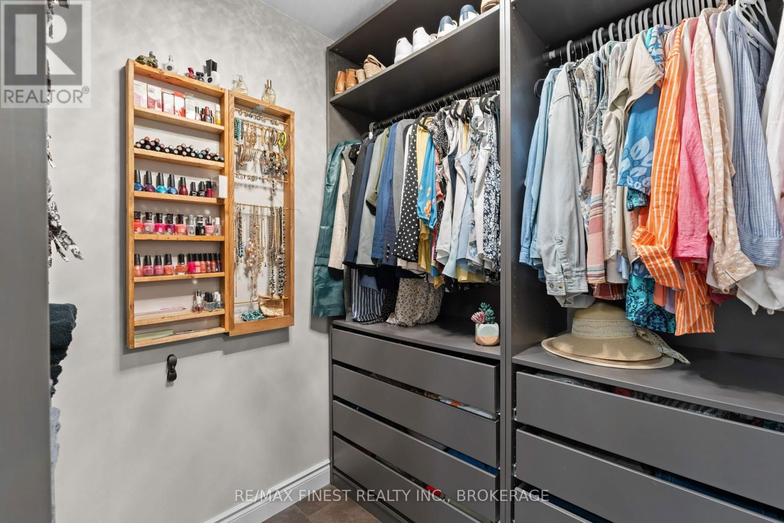 721 CHURCH ROAD Image 28