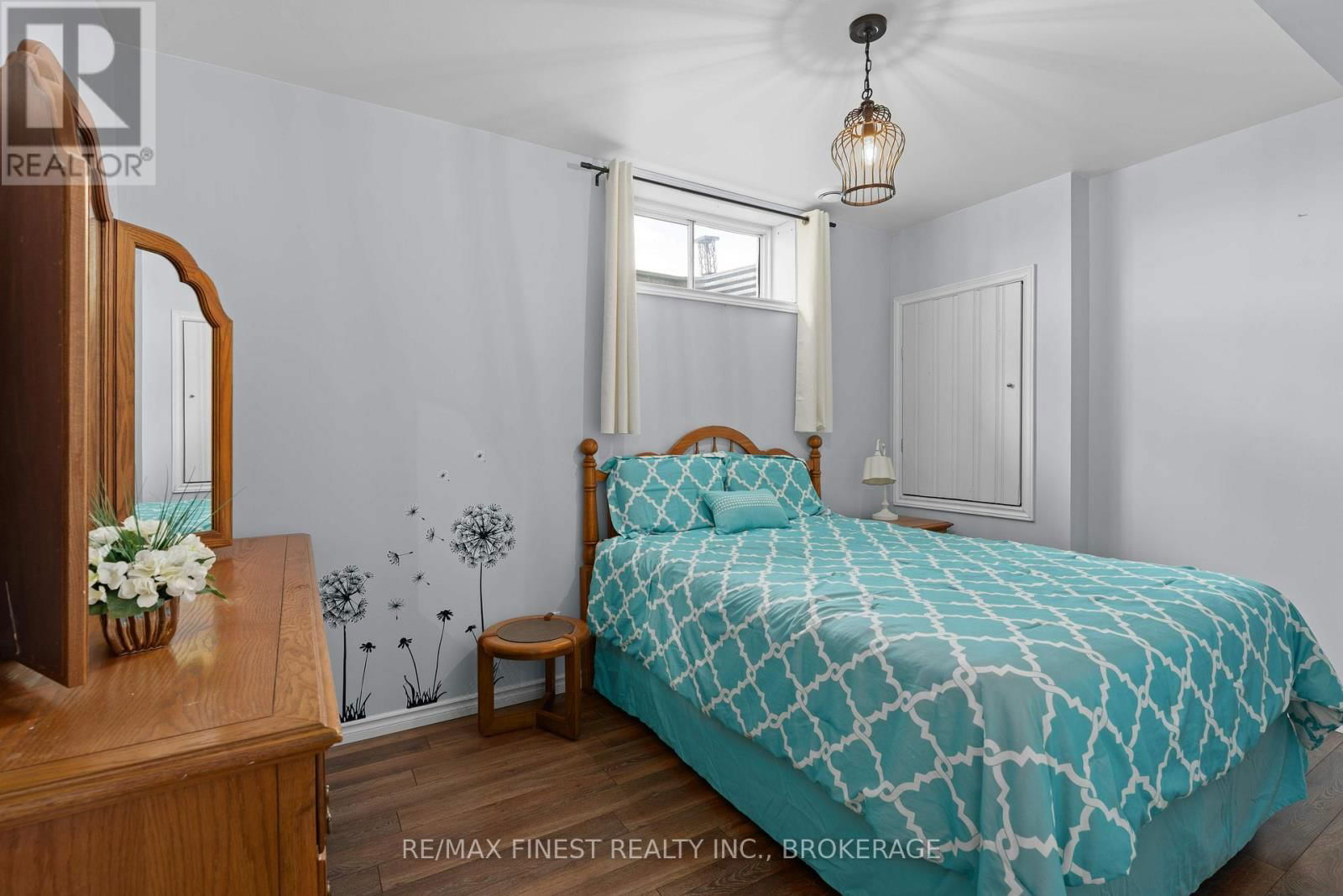 721 CHURCH ROAD Image 39