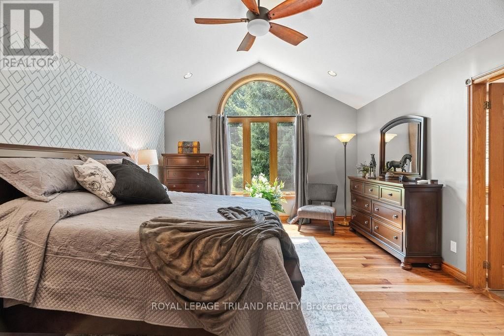1514 LONGWOODS ROAD Image 17